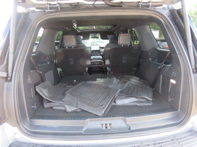 Used 2024 Ford Expedition Limited RWD image 12