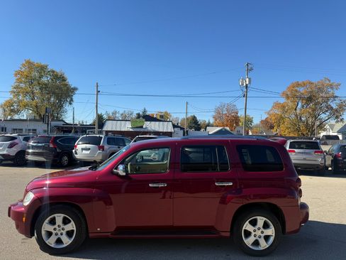Used 2006 Chevrolet HHR LT image 2