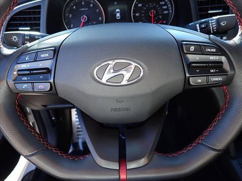 Used 2018 Hyundai Elantra Sport w/ Cargo Package FWD image 14