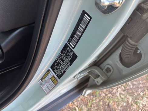 Used 2025 Kia K4 LXS image 32