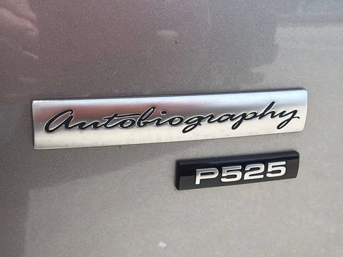 Used 2020 Land Rover Range Rover Autobiography AWD/4WD image 22