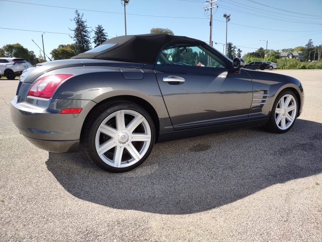 Used 2005 Chrysler Crossfire Limited RWD image 7