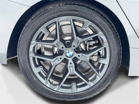 Used 2025 BMW 330i Sedan image 51