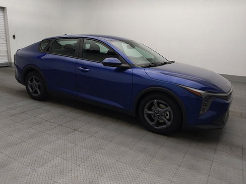 Used 2025 Kia K4 FWD image 11