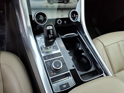 Used 2022 Land Rover Range Rover Sport HSE Silver Edition AWD/4WD image 9
