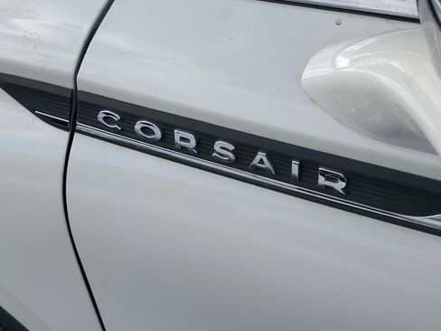 New 2026 Lincoln Corsair Premiere image 7