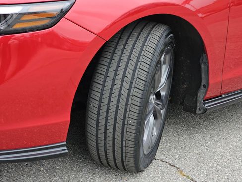 Used 2024 Honda Accord EX-L image 30