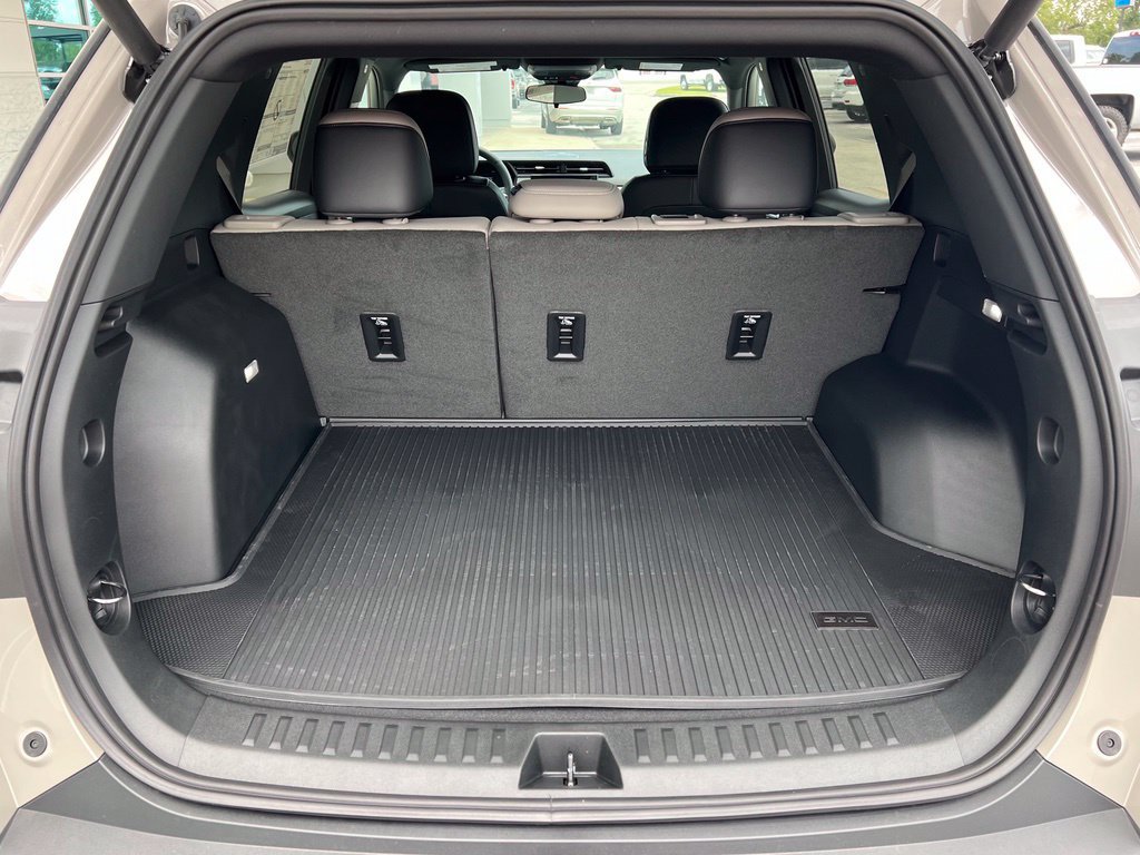 New 2027 GMC Terrain Elevation w/ Elevation Premium Package FWD image 23