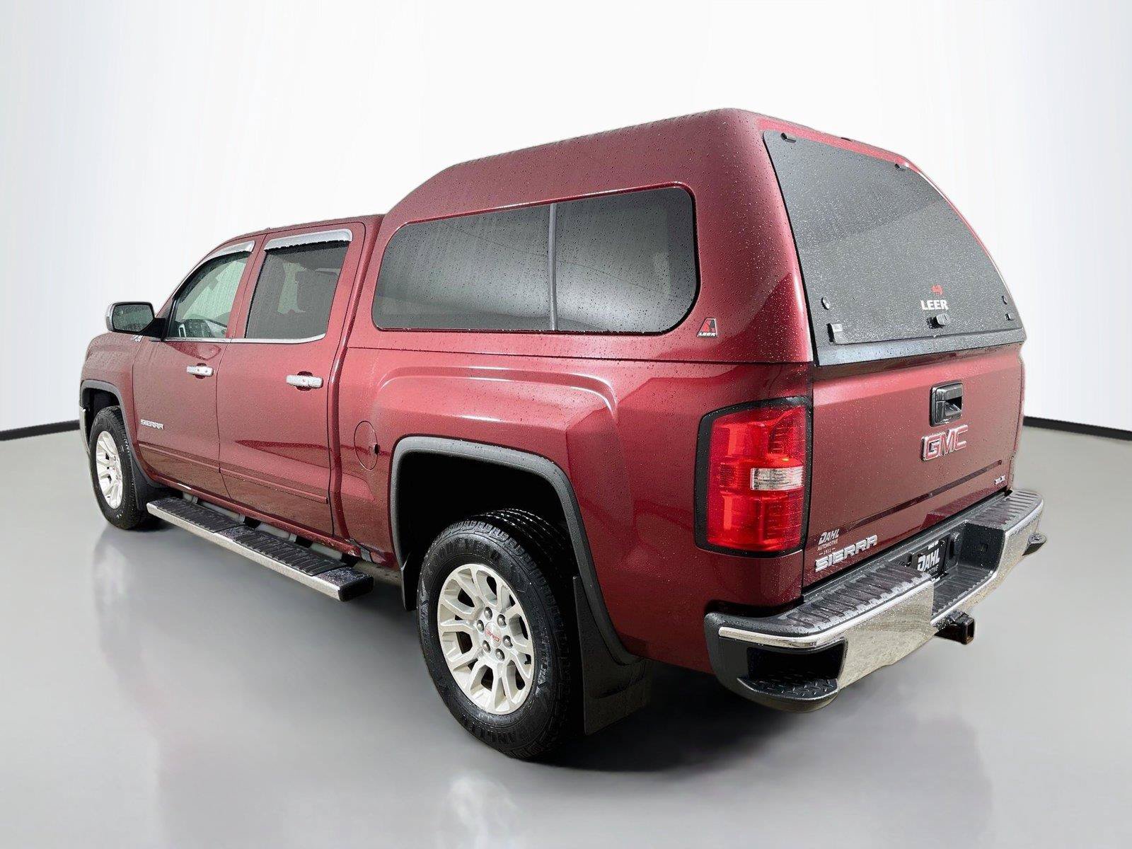 Used 2016 GMC Sierra 1500 SLE w/ SLE Value Package AWD/4WD image 10
