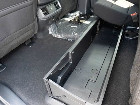 New 2026 Ford F150 XLT w/ Equipment Group 302A MID AWD/4WD image 24