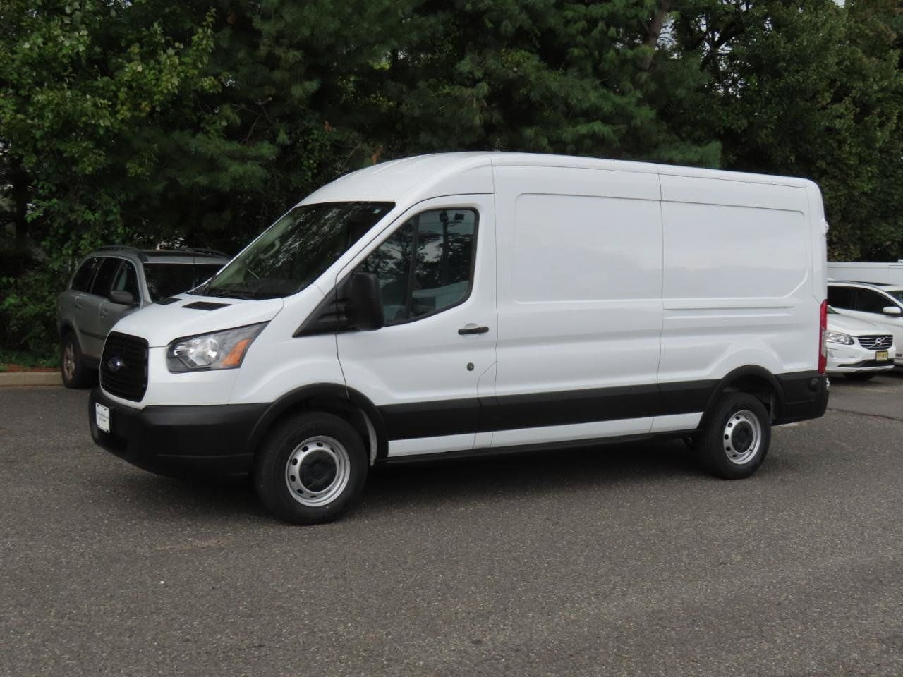 Used 2019 Ford Transit 250 148 Medium Roof RWD image 2