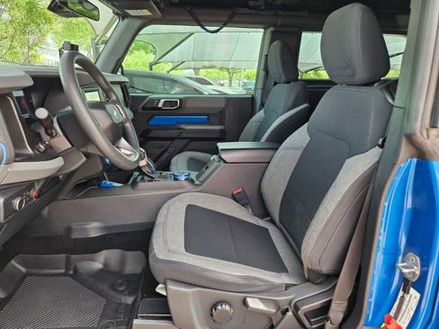 Used 2022 Ford Bronco 2-Door w/ Sasquatch Package AWD/4WD image 22