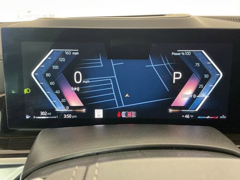 Certified 2025 BMW X5 sDrive40i w/ Parking Assistance Package image 11