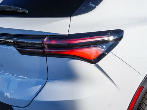 New 2026 Chevrolet Equinox EV LT image 7