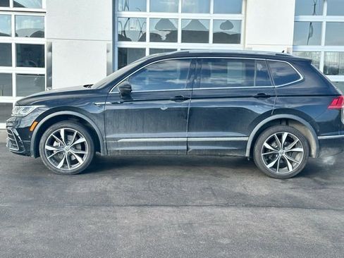 Used 2024 Volkswagen Tiguan SEL R-Line w/ MDO Package, Two-Row image 3