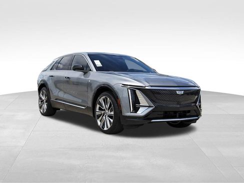 New 2027 Cadillac Lyriq Signature Luxury w/ Nappa Leather Package AWD/4WD image 1