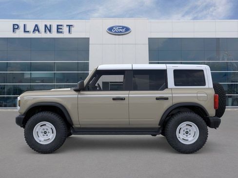 New 2026 Ford Bronco Heritage Edition image 3