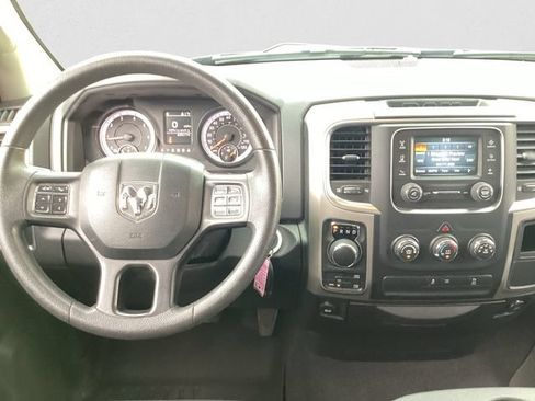 Used 2020 RAM 1500 Warlock AWD/4WD image 9