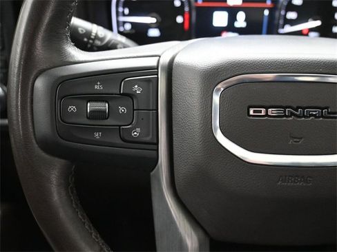 Used 2022 GMC Sierra 1500 Denali w/ Denali Premium Package image 28