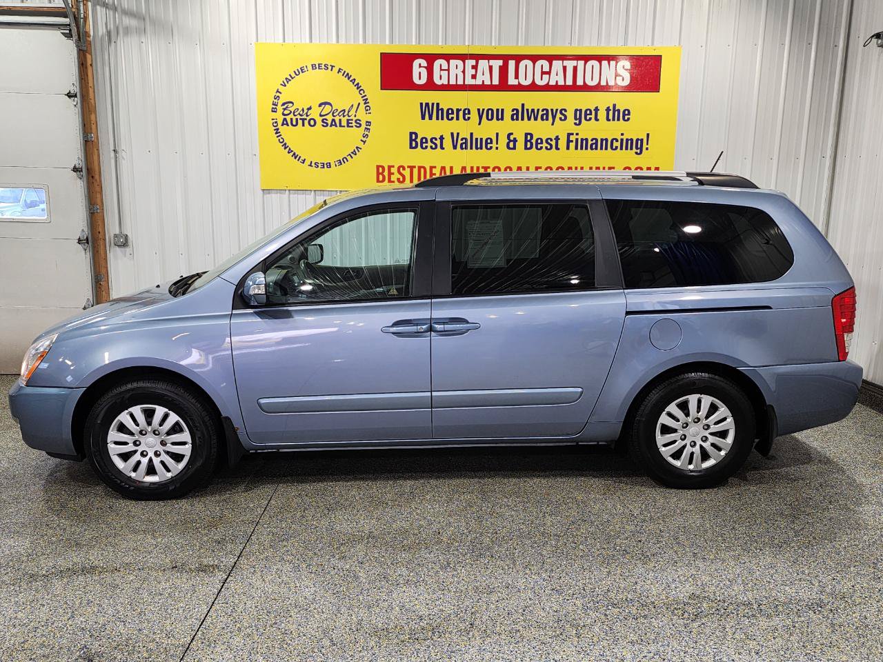 Used 2014 Kia Sedona LX FWD image 4
