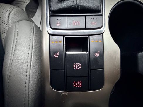 Used 2017 Kia Optima EX FWD image 28