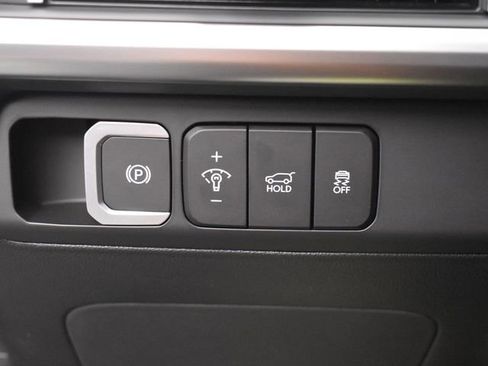 Used 2026 Hyundai Santa Fe SE FWD image 17