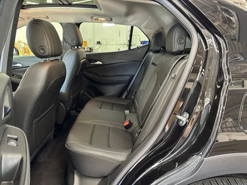Used 2023 Buick Encore GX Essence w/ Experience Buick Package FWD image 15