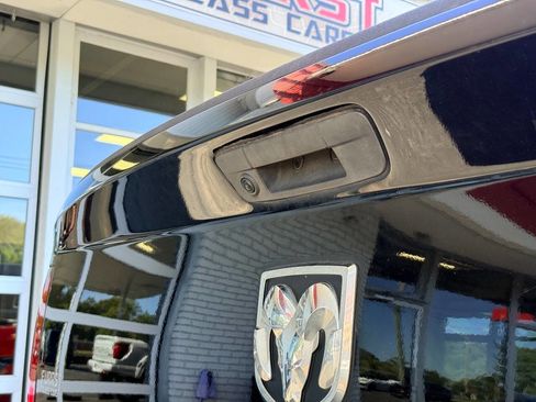 Used 2021 RAM 1500 Tradesman w/ Tradesman SXT Package image 9