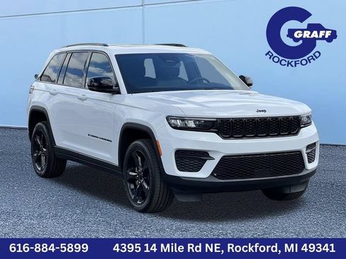 Used 2023 Jeep Grand Cherokee Altitude AWD/4WD image 1