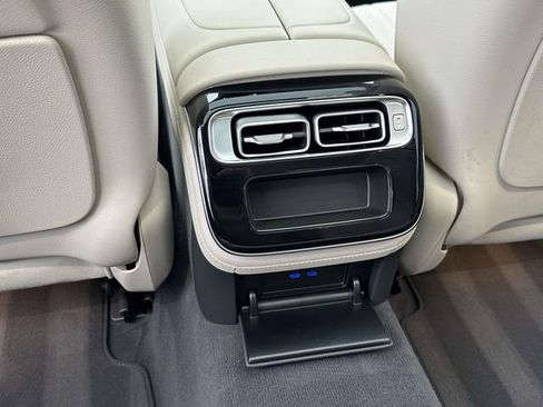 Certified 2023 Mercedes-Benz S 580 4MATIC Sedan image 11