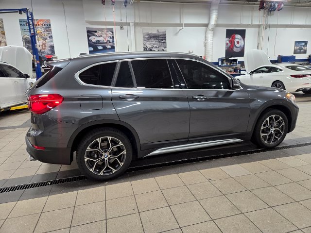 Used 2021 BMW X1 xDrive28i w/ Convenience Package AWD/4WD image 2