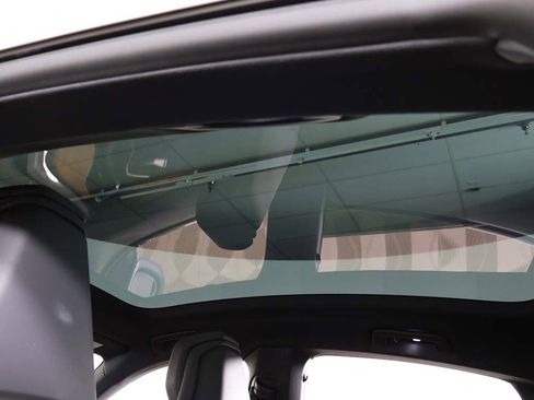 Used 2023 Audi e-tron GT Premium Plus AWD/4WD image 22