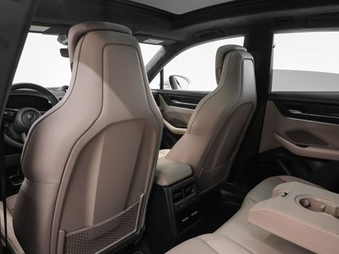 New 2025 Porsche Macan Turbo Electric image 53