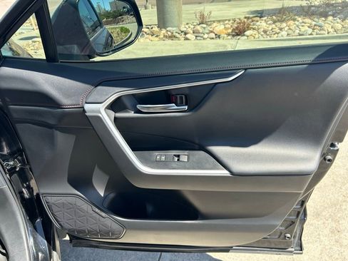 Used 2021 Toyota RAV4 TRD Off-Road w/ TRD Off-Road Weather Package image 31