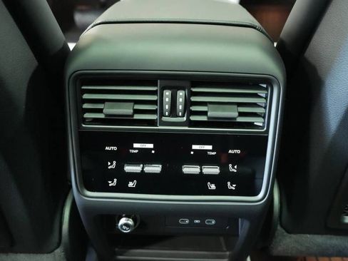 New 2026 Porsche Cayenne Coupe image 26