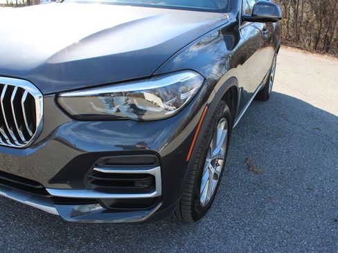 Used 2023 BMW X5 xDrive40i w/ Premium Package image 42