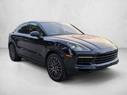 Used 2021 Porsche Cayenne Coupe AWD/4WD image 3