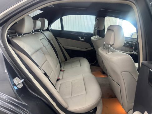Used 2010 Mercedes-Benz E 350 Sedan image 11