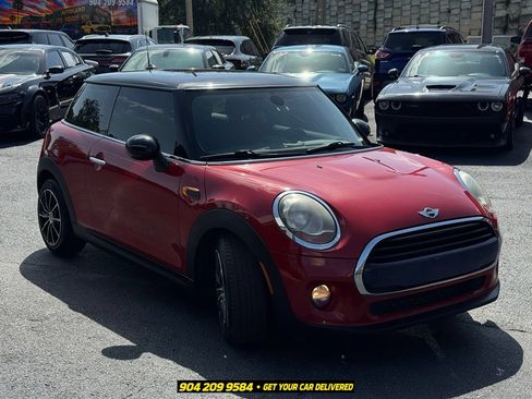Used 2017 MINI Cooper 2-Door Hardtop FWD image 10