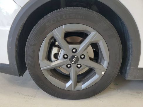 Used 2025 Kia K4 FWD image 8