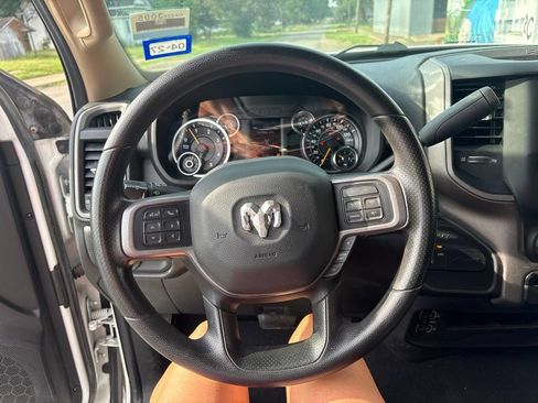Used 2019 RAM 2500 Tradesman AWD/4WD image 17