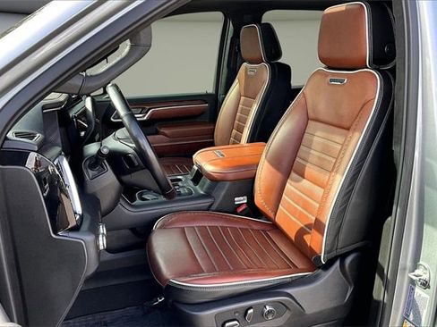 Used 2025 GMC Sierra 2500 Denali Ultimate image 22