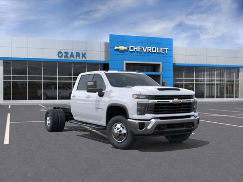 New 2026 Chevrolet Silverado 3500 LT w/ Convenience Package AWD/4WD image 34