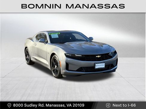 Used 2019 Chevrolet Camaro LT image 1
