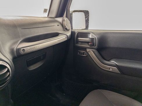 Used 2015 Jeep Wrangler Unlimited Sport w/ Quick Order Package 24S image 24