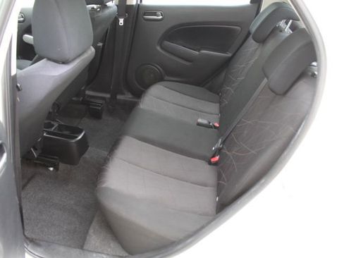 Used 2014 MAZDA MAZDA2 Sport image 26