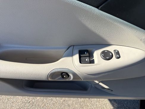 Used 2013 Chevrolet Corvette Grand Sport w/ 2LT Preferred Equipment Group image 20