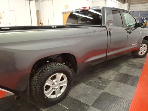 Used 2019 Toyota Tundra SR5 image 9