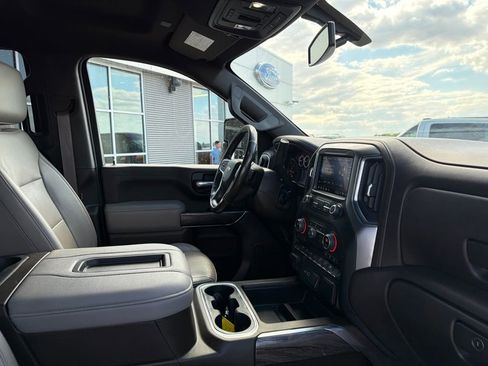 Used 2022 Chevrolet Silverado 2500 LTZ w/ LTZ Plus Package AWD/4WD image 27