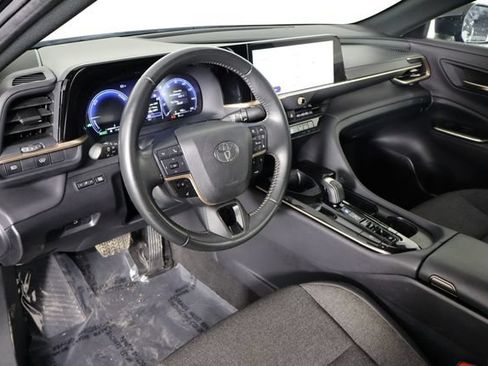 Used 2024 Toyota Crown AWD/4WD image 24
